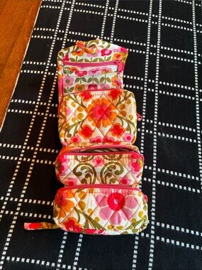 Vera Bradley Folkloric Floral Hanging Travel Makeup Organizer in Pink and Orange
